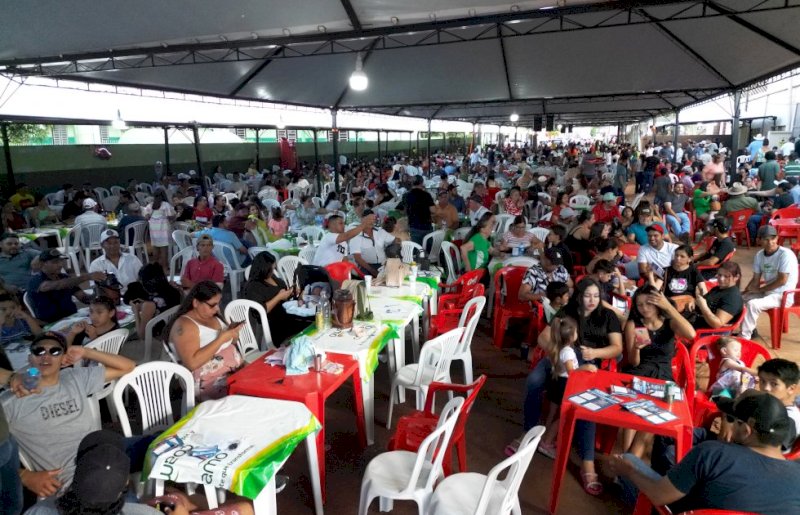 Festa da Padroeira terá quermesse e show de prêmios de R$ 30 mil em Aral Moreira
