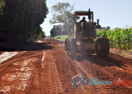 Prefeitura de Aral Moreira realiza manutenção das vias públicas do município