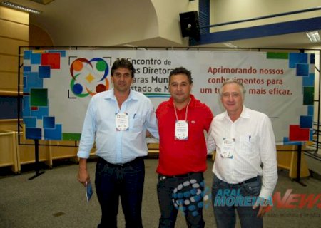 Vereadores de Aral Moreira participam do Encontro de Mesas Diretoras das Câmaras Municipais do MS