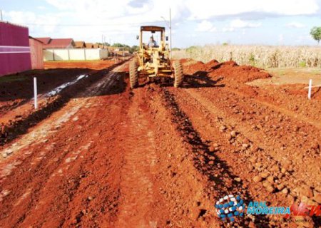 Ruas do Bairro Central começam a ser preparadas para receber asfalto