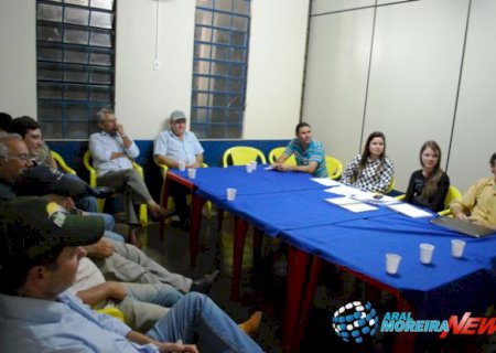 Diretoria do Sindicato se reúne para definir detalhes da 5ª Expoaral