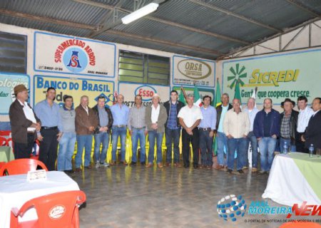 Ato marcou abertura da 5ª Expoaral e posse da nova diretoria nesta quarta em Aral Moreira