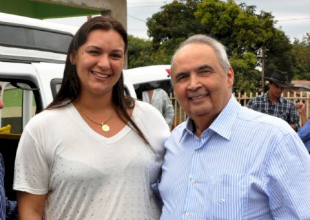 Marinês Oliveira assegura junto ao ex-deputado Londres Machado R$ 20 mil para Parque Infantil