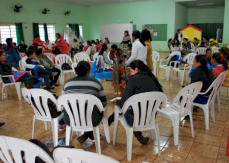 Com foco na conscientização ambiental, famílias participam de mais uma reunião técnica social