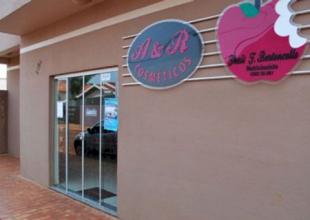 A&R Cosméticos completou 1 ano de funcionamento na última quinta