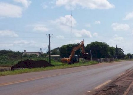Após espera de mais de 20 anos, Edson de David leva asfalto para o distrito do São Luiz
