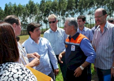 Durante visita à Amambai, Edson de David cobra do governador ação na recuperação de estradas rurais