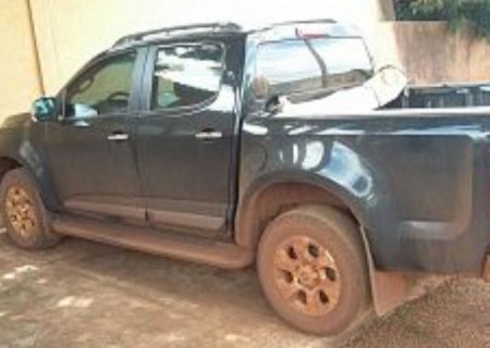 PM de Aral Moreira apreende veículo irregular