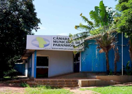 Câmara de Paranhos pode definir novo presidente após vitória de Hélio Acosta para prefeito