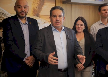 Vereadores prestigiam posse de Patrick Derzie enaltecem importância do servidor público